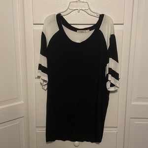 Black and White Tee Shirt